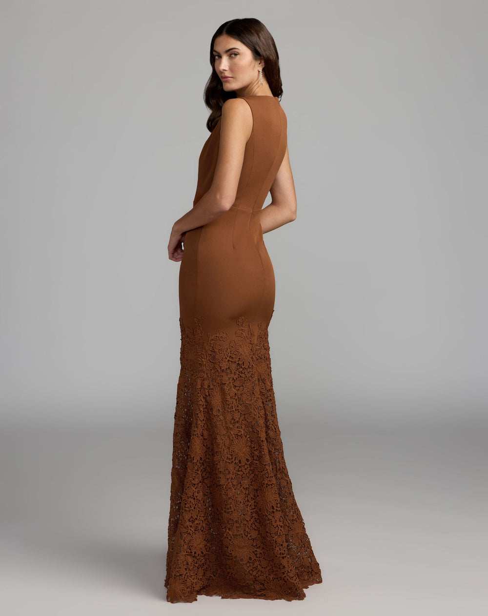 Mac Duggal 21400 Sleeveless Lace Mermaid Gown