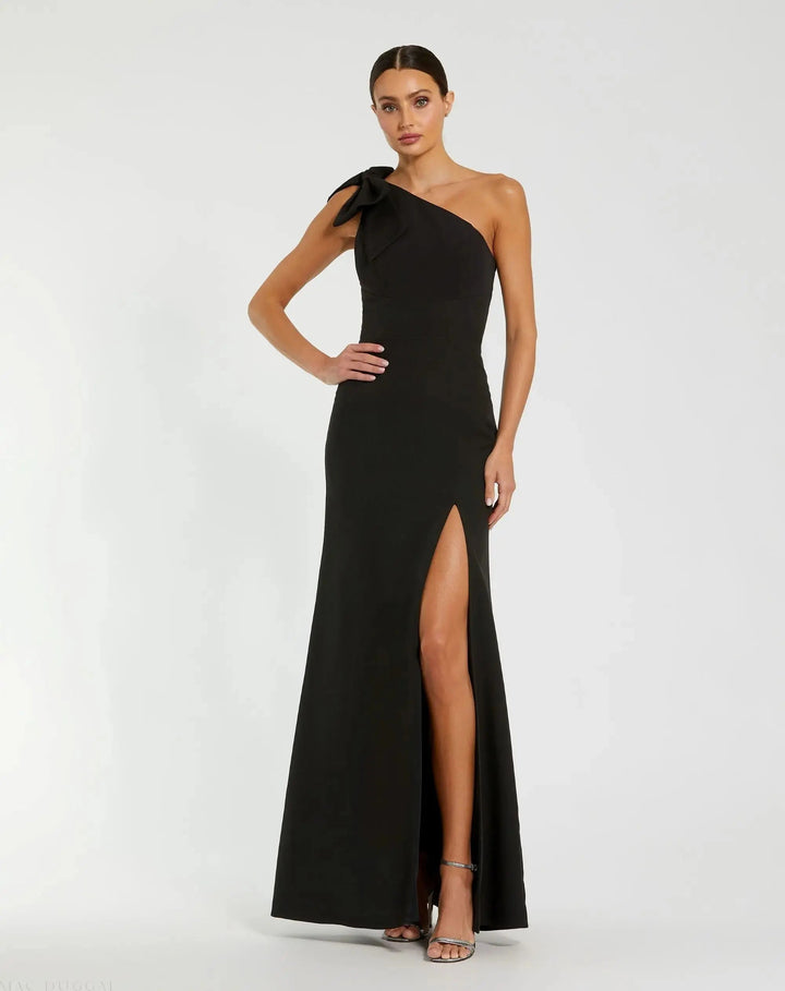 Mac Duggal PERFECT Black Crepe One Shoulder Fitted Evening Gown With Bow