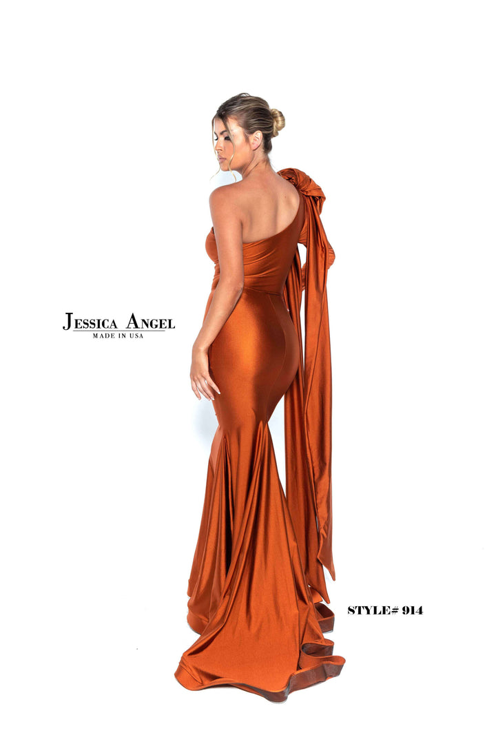 Jessica Angel 914 sculpted bow mermaid gown back view 4