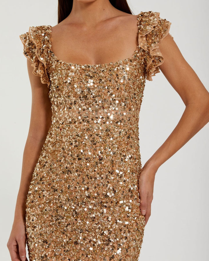 Mac Duggal 94279	Gold Sequin Flutter Sleeve Trumpet Gown