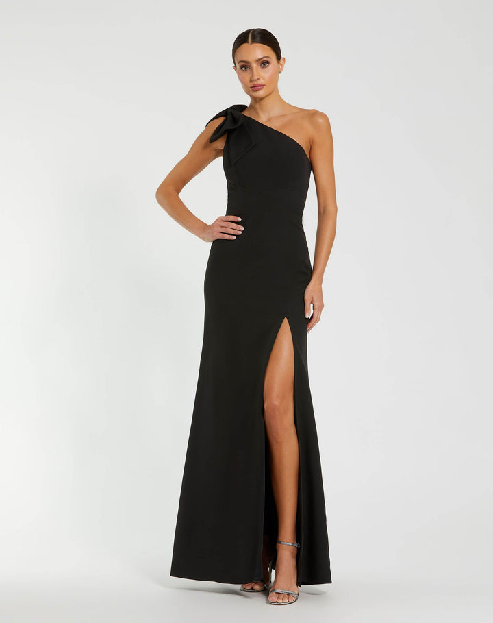 Mac Duggal PERFECT Black Crepe One Shoulder Fitted Evening Gown With Bow